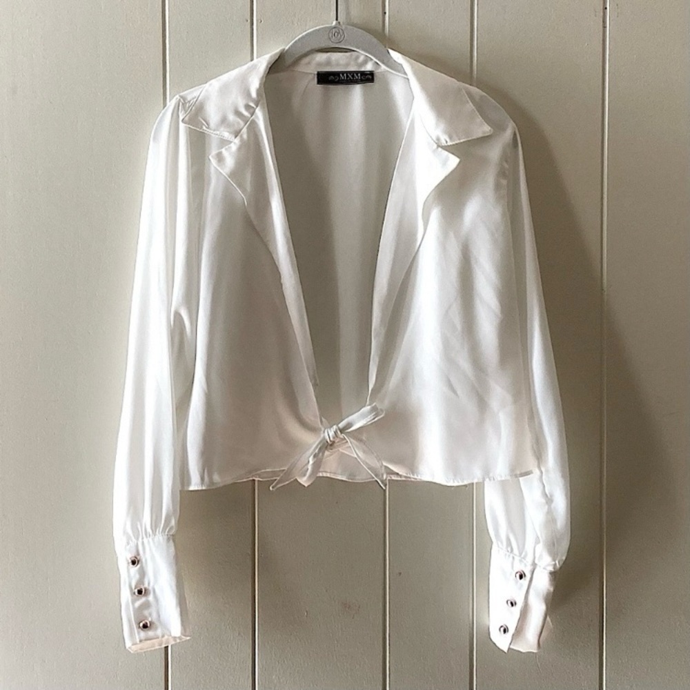⭐️ MXM Collective Sheer Wrap  White Size Large Blouse Pink Pearl Buttons